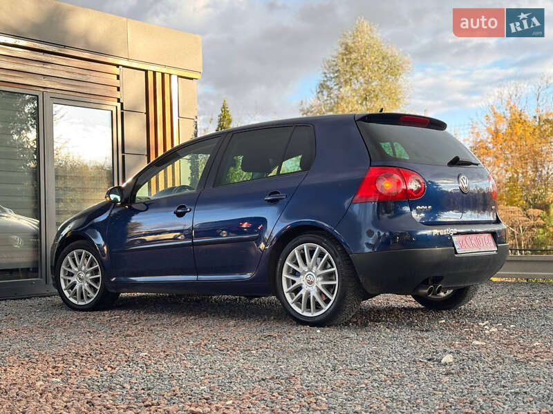 Хэтчбек Volkswagen Golf 2008 в Дрогобыче