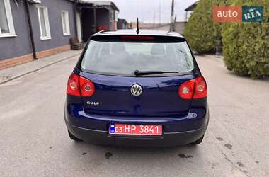 Хэтчбек Volkswagen Golf 2007 в 