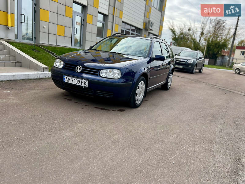 Универсал Volkswagen Golf 2000 в Житомире фото Универсал Volkswagen Golf 2000 в Житомире
