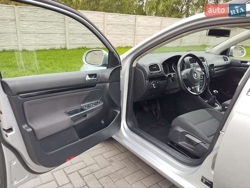 Универсал Volkswagen Golf 2011 в Луцке фото 21 Универсал Volkswagen Golf 2011 в Луцке