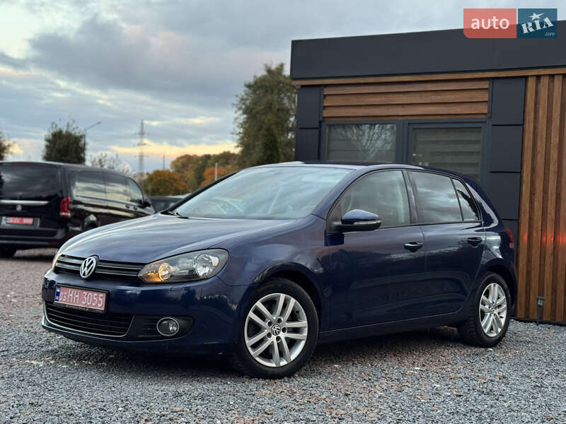 Хетчбек Volkswagen Golf 2010 в Дрогобичі
