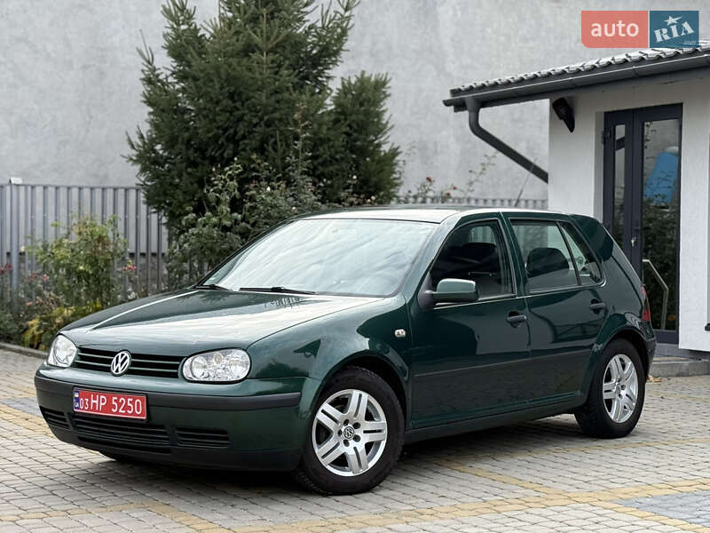 Volkswagen Golf 2002