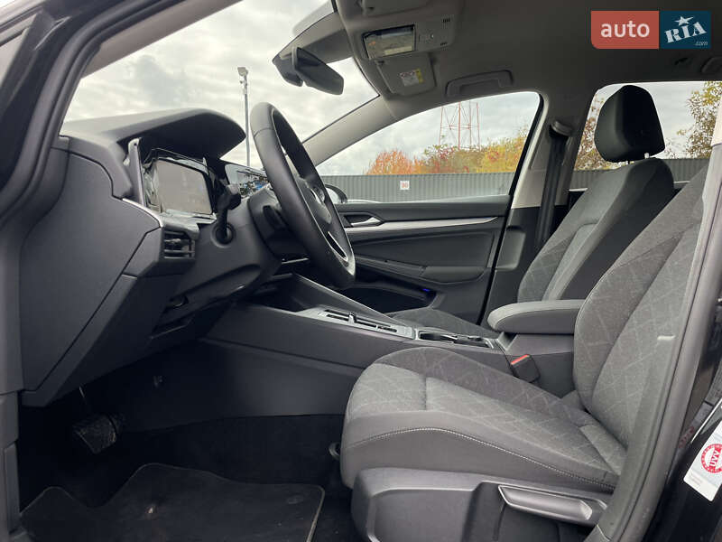 Универсал Volkswagen Golf 2022 в Луцке