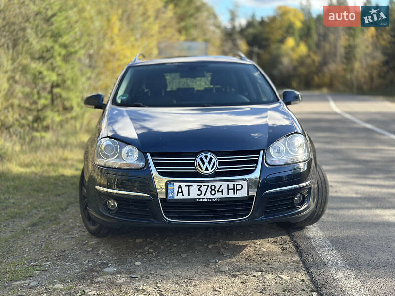 Универсал Volkswagen Golf 2009 в Ворохте