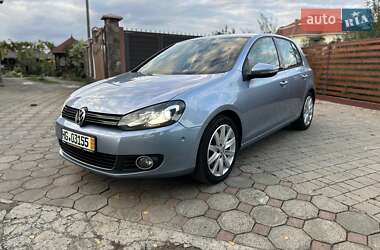 Хетчбек Volkswagen Golf 2009 в Мукачевому