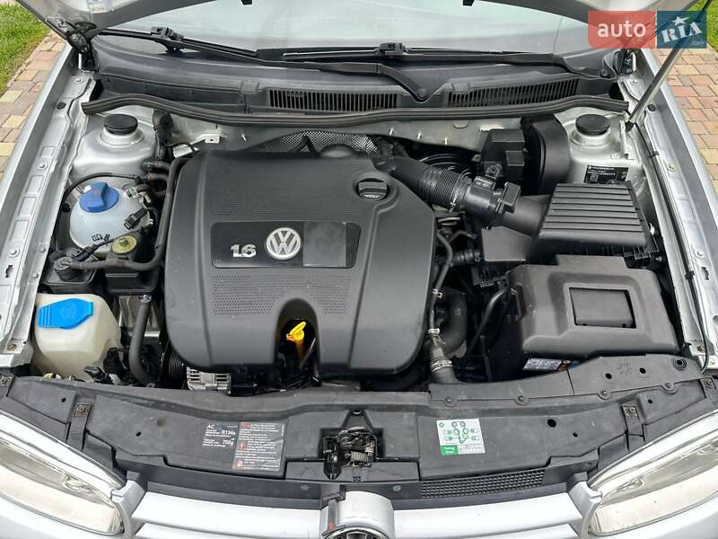 Универсал Volkswagen Golf 2003 в Бучаче фото 37 Универсал Volkswagen Golf 2003 в Бучаче