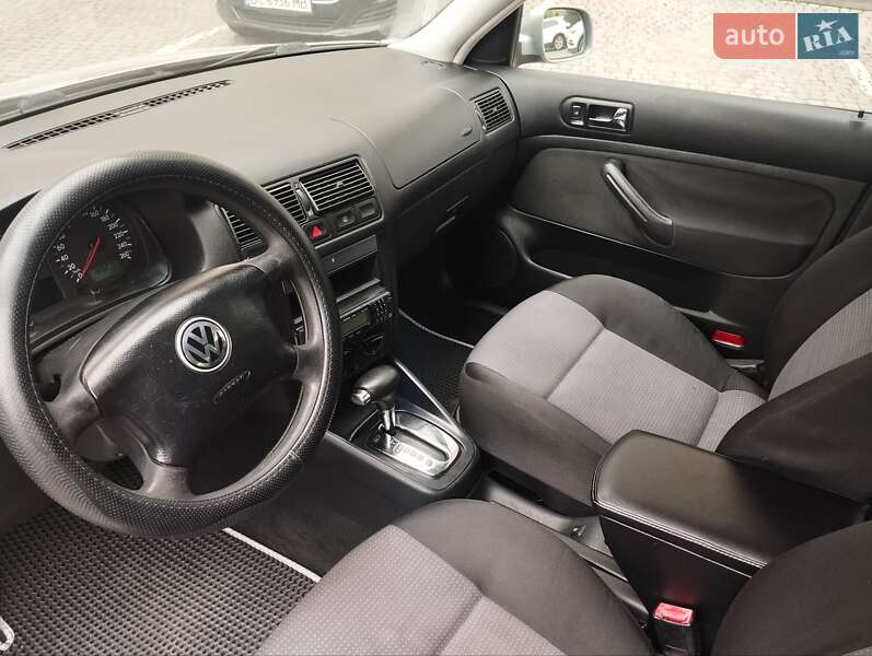 Хетчбек Volkswagen Golf 2002 в Кривому Розі фото 30 Хетчбек Volkswagen Golf 2002 в Кривому Розі