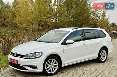 Універсал Volkswagen Golf 2017 в Стрию