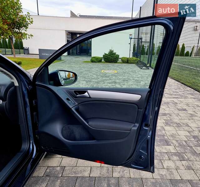 Хэтчбек Volkswagen Golf 2009 в Мукачево фото 96 Хэтчбек Volkswagen Golf 2009 в Мукачево
