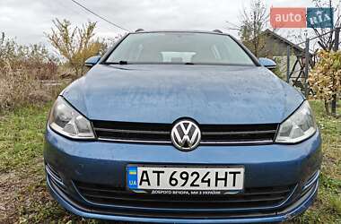 Универсал Volkswagen Golf 2015 в Ивано-Франковске