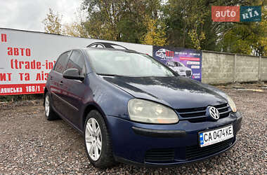 Хэтчбек Volkswagen Golf 2004 в Черкассах
