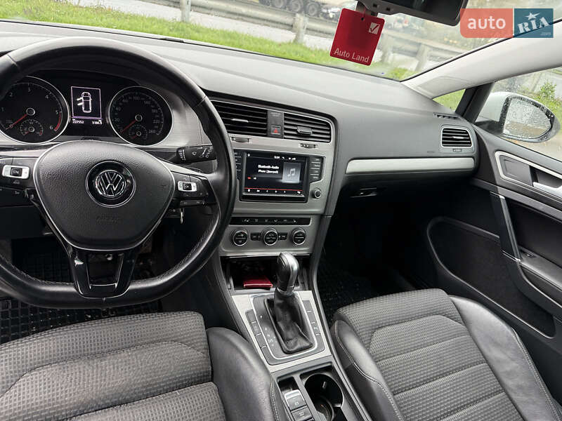Универсал Volkswagen Golf 2015 в Борисполе