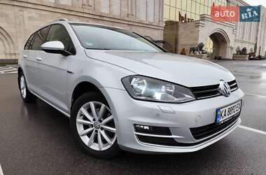 Універсал Volkswagen Golf 2015 в Києві