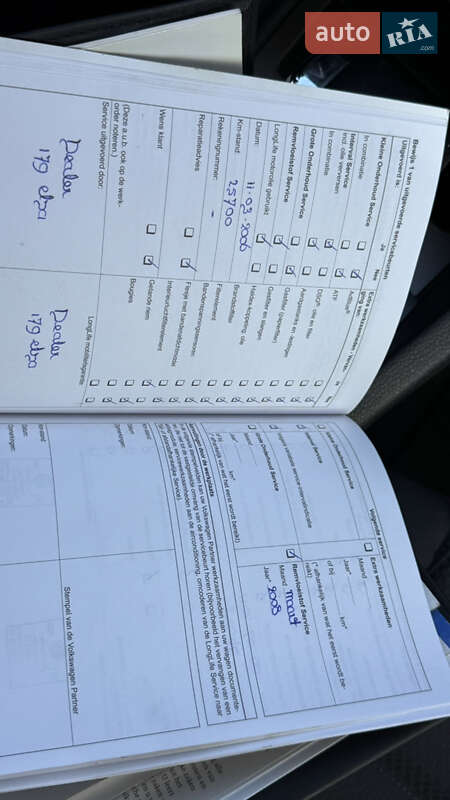 Хэтчбек Volkswagen Golf 2005 в Полтаве