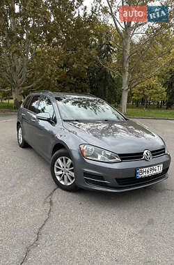 Универсал Volkswagen Golf 2015 в Одессе