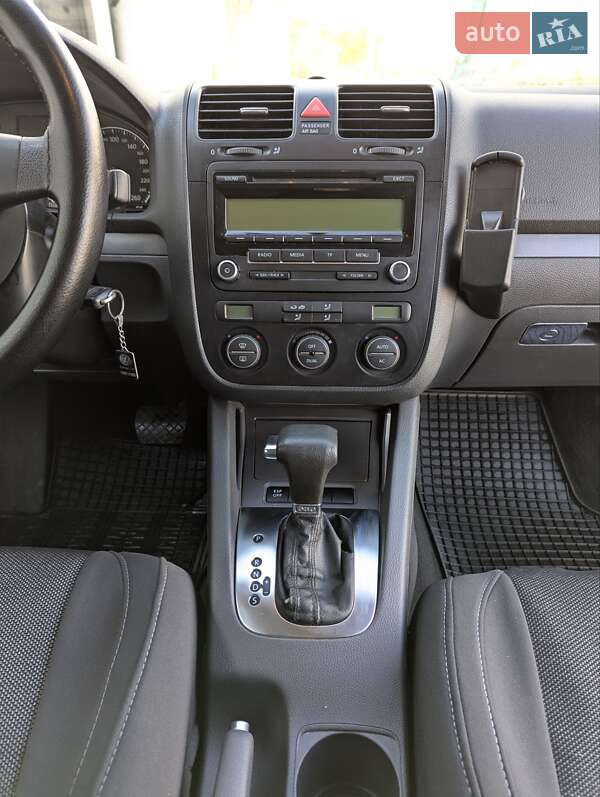 Универсал Volkswagen Golf 2008 в Иваничах фото 35 Универсал Volkswagen Golf 2008 в Иваничах