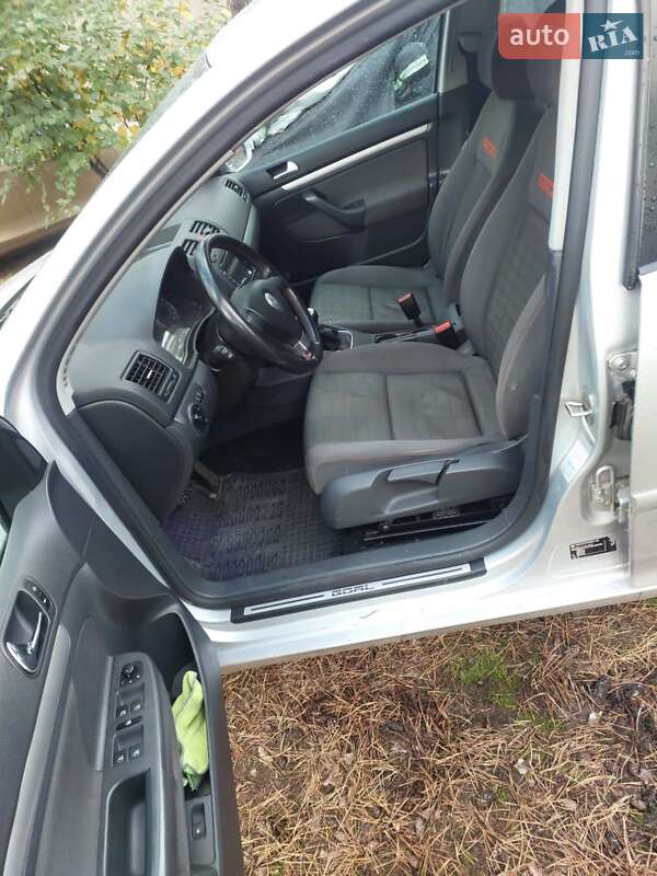 Хэтчбек Volkswagen Golf 2006 в Чернигове фото 28 Хэтчбек Volkswagen Golf 2006 в Чернигове