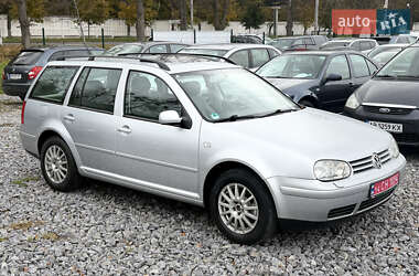 Универсал Volkswagen Golf 2003 в Виннице