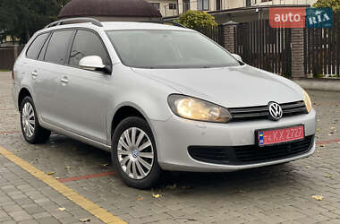 Універсал Volkswagen Golf 2011 в Старокостянтинові