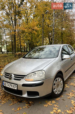Хэтчбек Volkswagen Golf 2004 в Тульчине