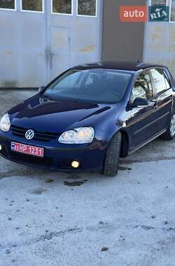 Хетчбек Volkswagen Golf 2006 в Луцьку