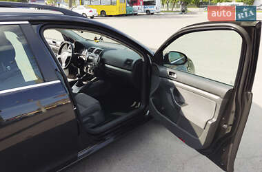 Универсал Volkswagen Golf 2008 в 