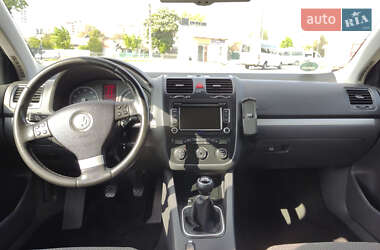 Универсал Volkswagen Golf 2008 в 