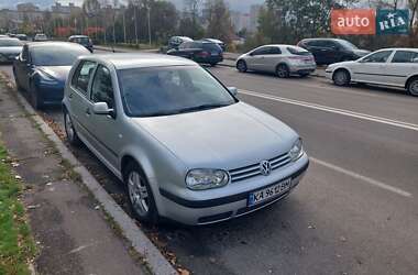 Хэтчбек Volkswagen Golf 2001 в Киеве Хэтчбек Volkswagen Golf 2001 в Киеве