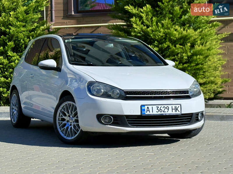 Хэтчбек Volkswagen Golf 2011 в Одессе