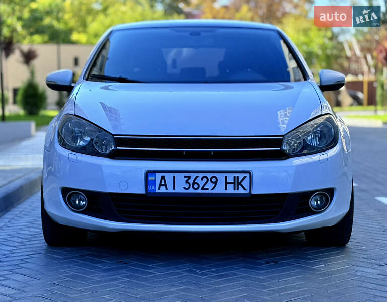 Хэтчбек Volkswagen Golf 2011 в Одессе
