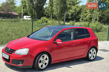 Хэтчбек Volkswagen Golf 2006 в Берегово