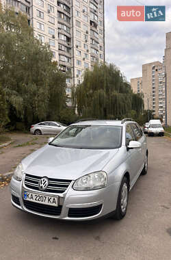 Универсал Volkswagen Golf 2008 в Киеве