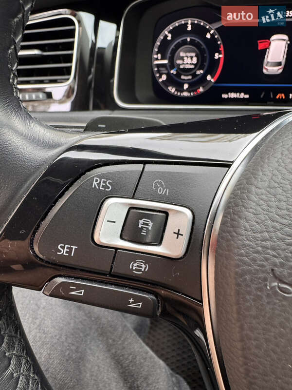 Универсал Volkswagen Golf 2018 в Киеве фото 33 Универсал Volkswagen Golf 2018 в Киеве