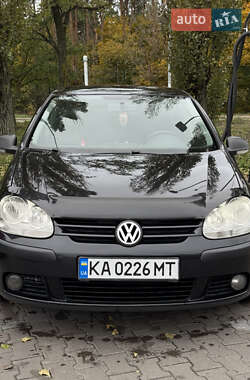 Хэтчбек Volkswagen Golf 2007 в Киеве