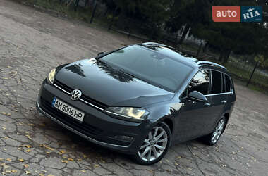 Універсал Volkswagen Golf 2014 в Житомирі