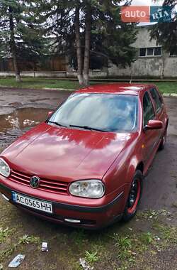 Хэтчбек Volkswagen Golf 1999 в Луцке