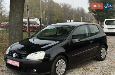 Хетчбек Volkswagen Golf 2005 в Вінниці