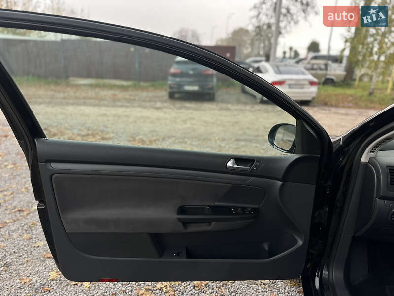 Хэтчбек Volkswagen Golf 2005 в Виннице фото 23 Хэтчбек Volkswagen Golf 2005 в Виннице