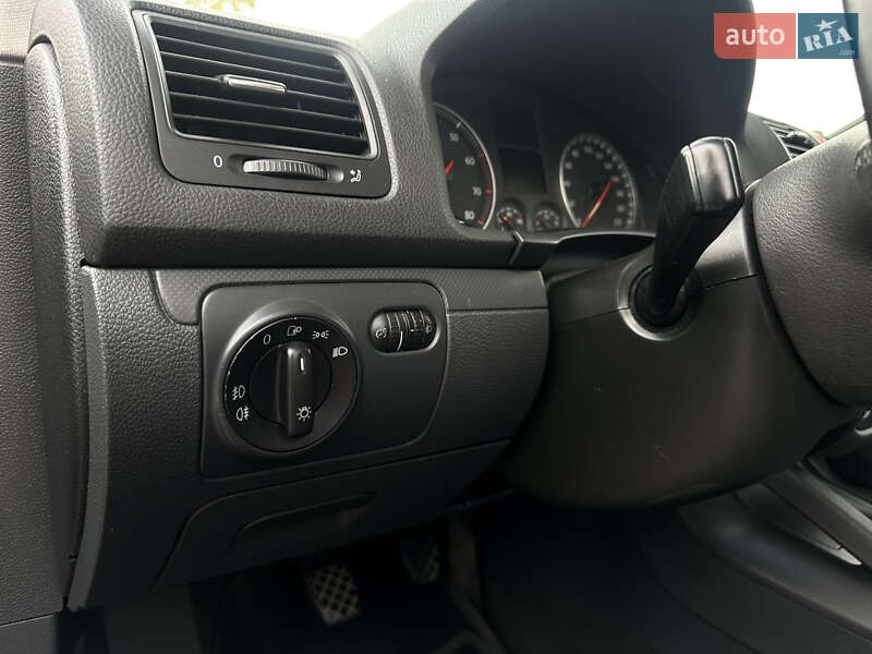 Хэтчбек Volkswagen Golf 2005 в Виннице фото 28 Хэтчбек Volkswagen Golf 2005 в Виннице