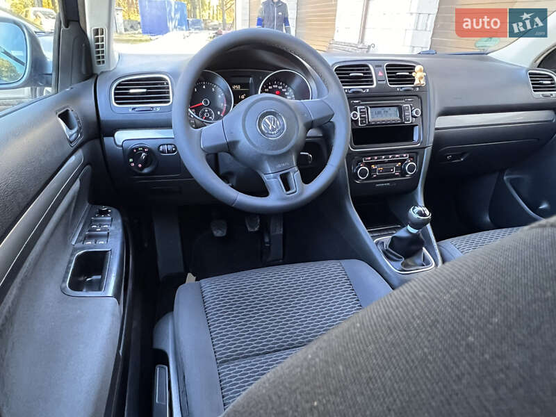 Універсал Volkswagen Golf 2010 в Луцьку фото 20 Універсал Volkswagen Golf 2010 в Луцьку