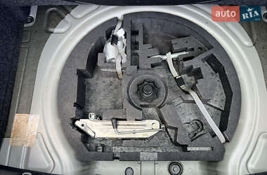 Хэтчбек Volkswagen Golf 2005 в  фото 14 Хэтчбек Volkswagen Golf 2005 в