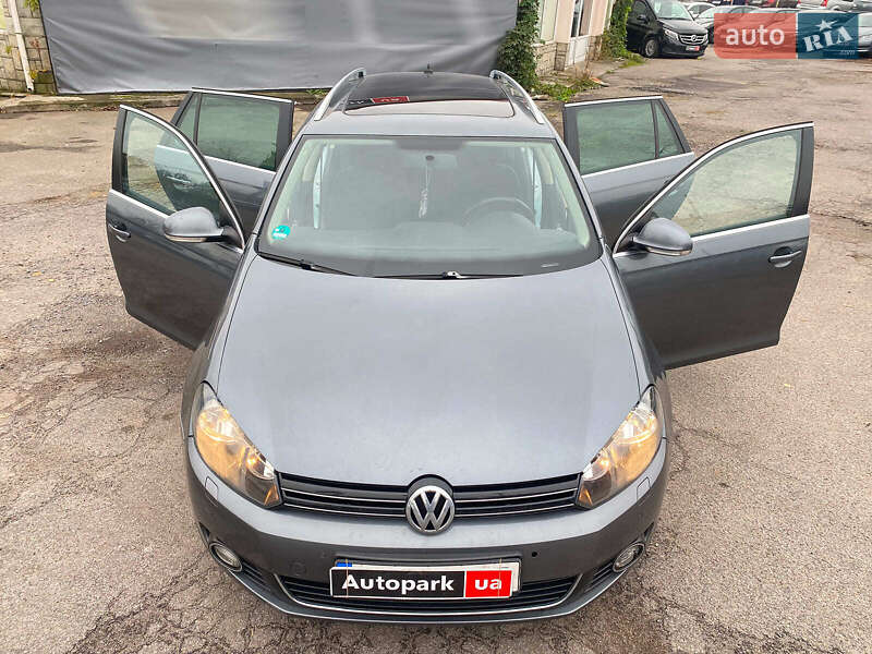 Універсал Volkswagen Golf 2011 в Вінниці