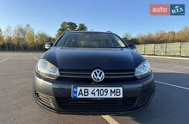 Універсал Volkswagen Golf 2010 в Вінниці