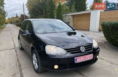 Хэтчбек Volkswagen Golf 2008 в Харькове