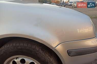 Хэтчбек Volkswagen Golf 2003 в  фото 8 Хэтчбек Volkswagen Golf 2003 в