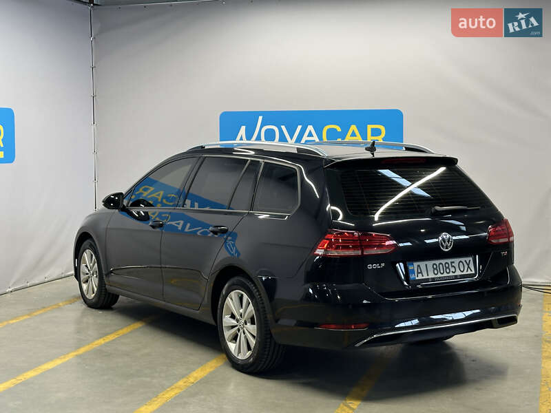 Універсал Volkswagen Golf 2017 в Києві