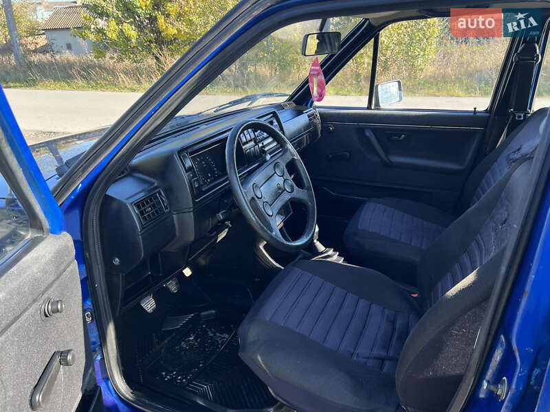Хетчбек Volkswagen Golf 1986 в Ізяславі фото 13 Хетчбек Volkswagen Golf 1986 в Ізяславі