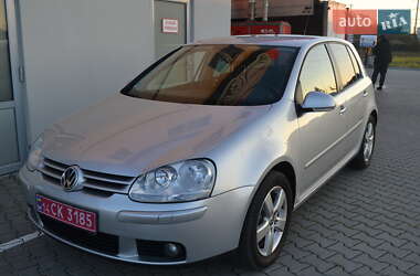 Хэтчбек Volkswagen Golf 2008 в Виннице