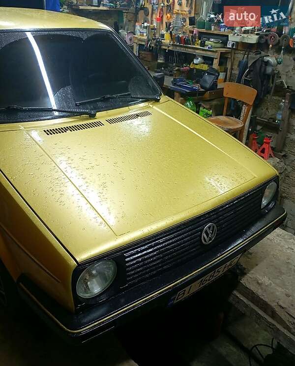 Хэтчбек Volkswagen Golf 1985 в Полтаве