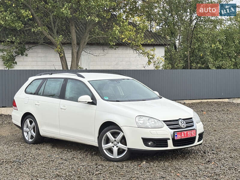 Универсал Volkswagen Golf 2008 в Смеле